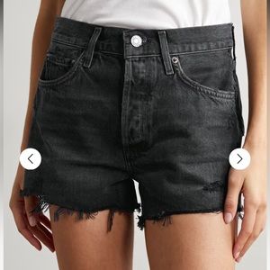 Agolde Parker distressed denim short in black